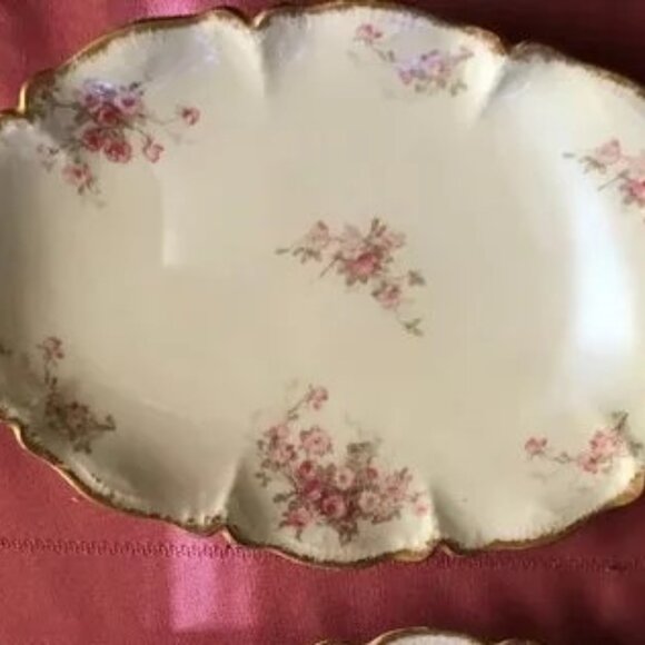 Antique 100+yrs GDA Limoges France oval   platter - Picture 1 of 3